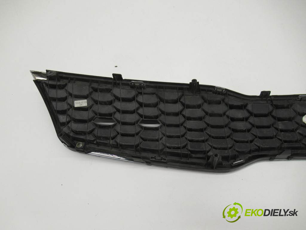 Kia Rio III       0  mriežka maska 86351-1W510