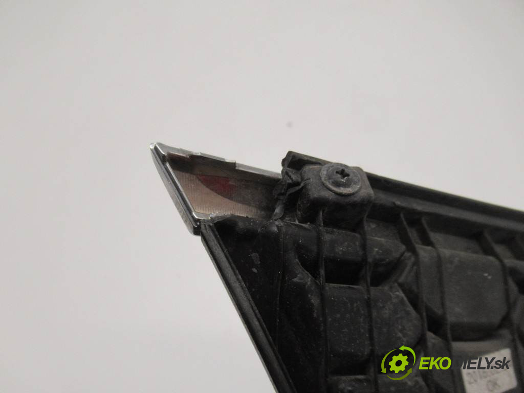 Kia Rio III       0  mriežka maska 86351-1W510