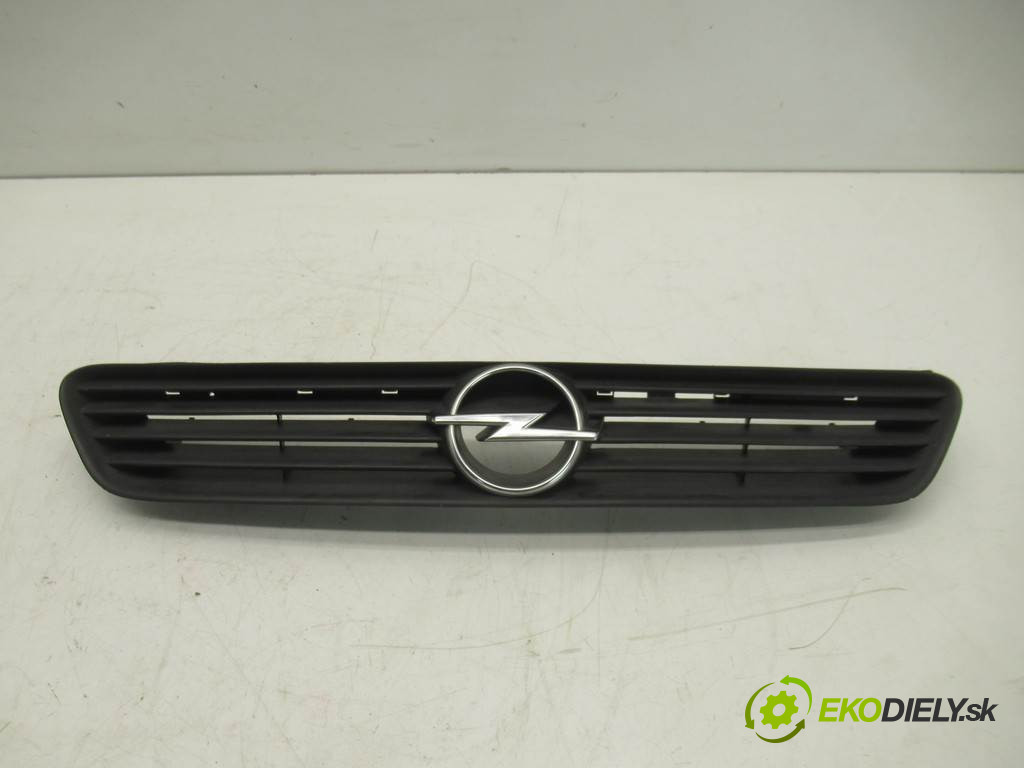 Opel Astra G       0  mřížka maska 90588120