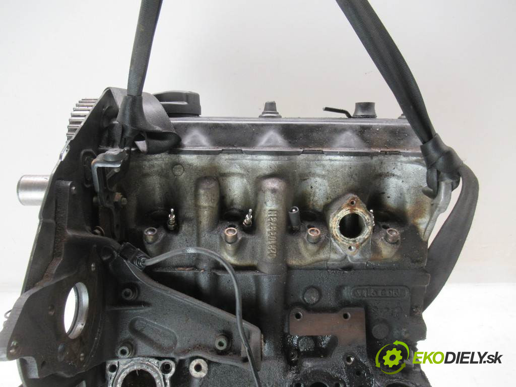 Audi A4 B5       0  motor 1Z