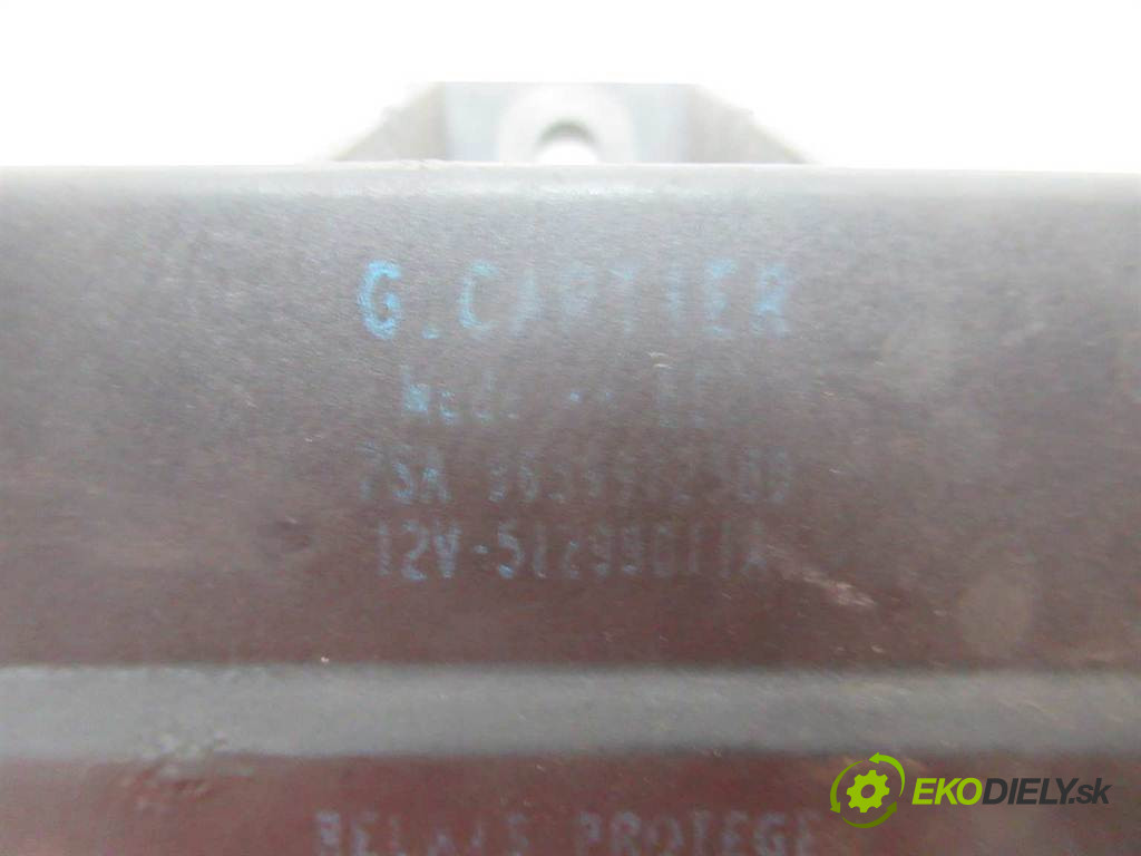 Peugeot 307       0  relé sviečok žhavenia