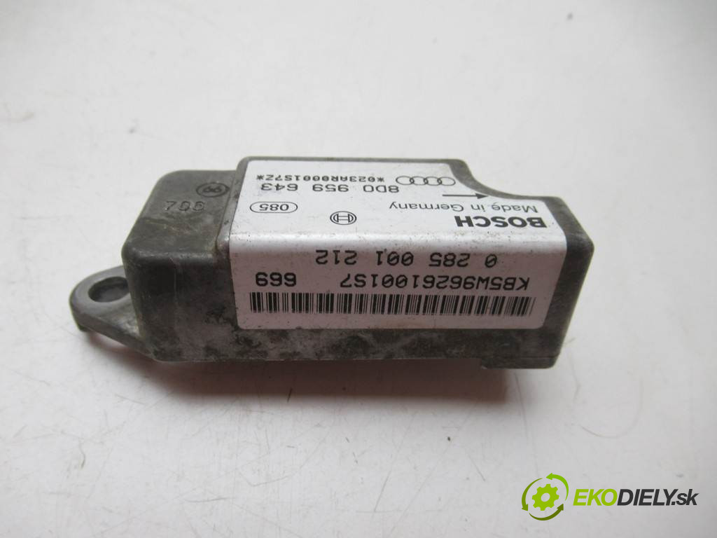 Audi A4 B5       0  snímač nárazu 8D0959643