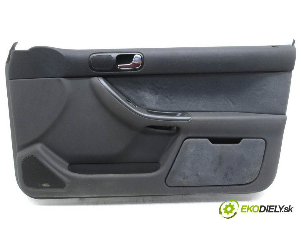 Audi A3 8L       0  ča dveře přední část pravý tapacír