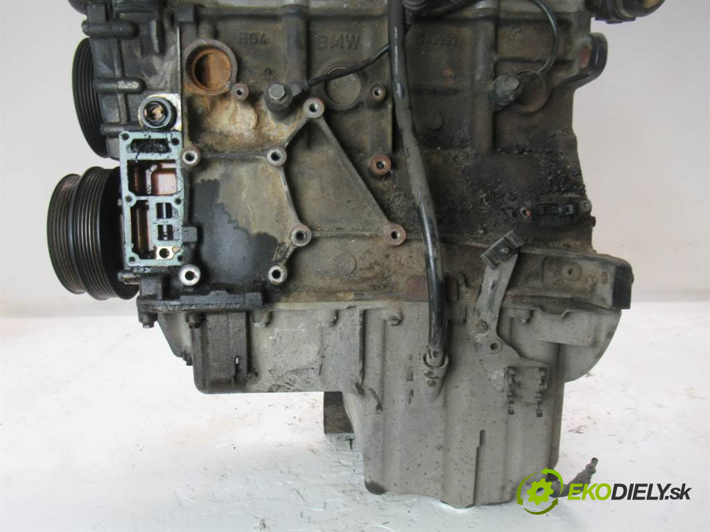 BMW 3 E46       0  motor M43B19
