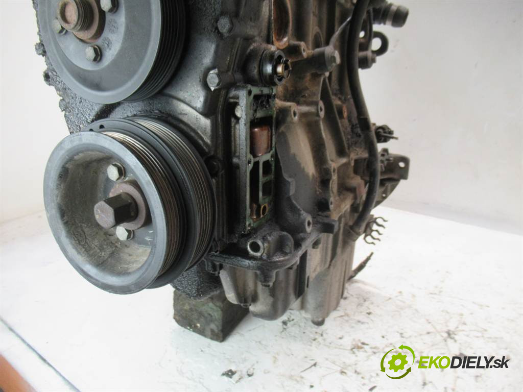 BMW 3 E46       0  motor M43B19