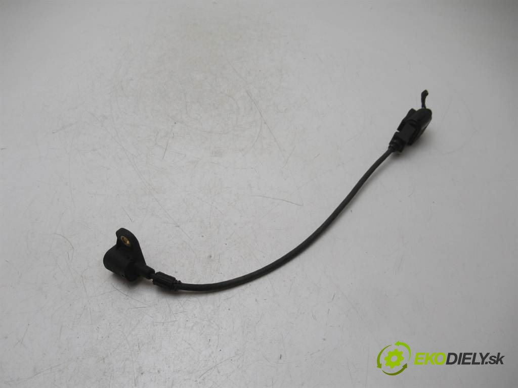 Seat Ibiza III 6L       0  snímač pozície vačkového hriadeľa - 045906433C