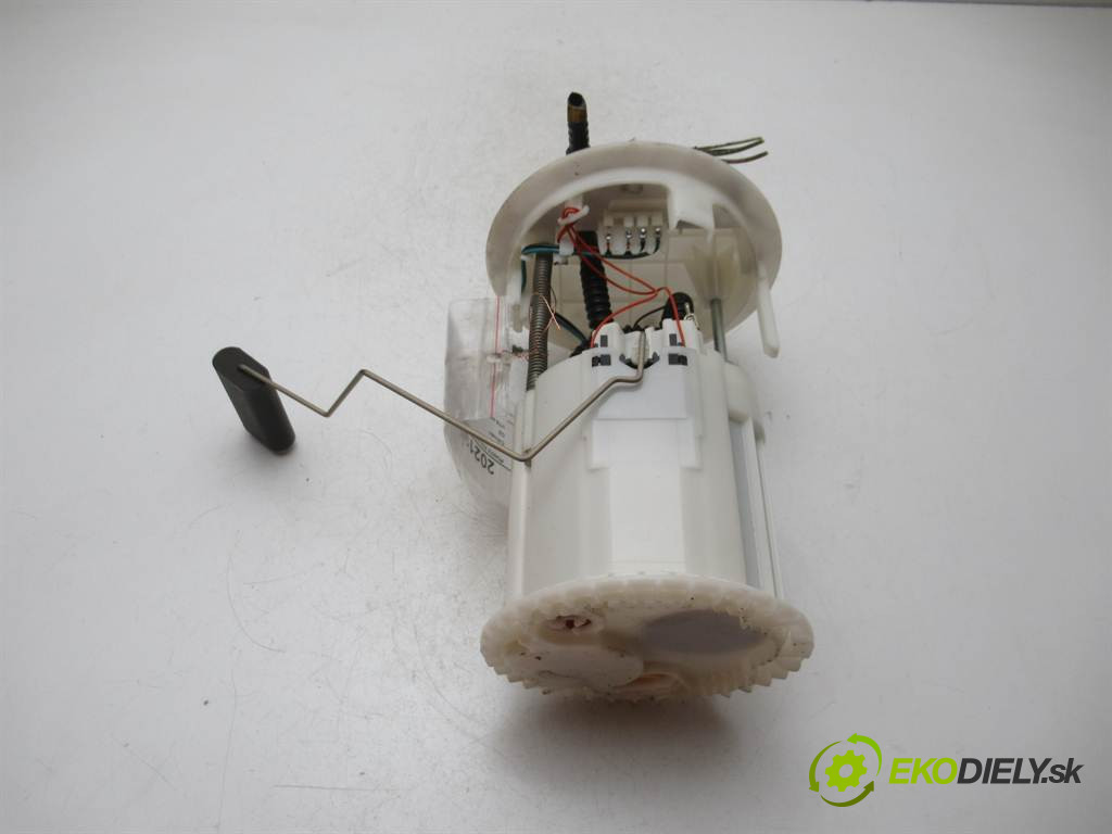 Citroen C2       0  pumpa paliva vnútorná 9645187980