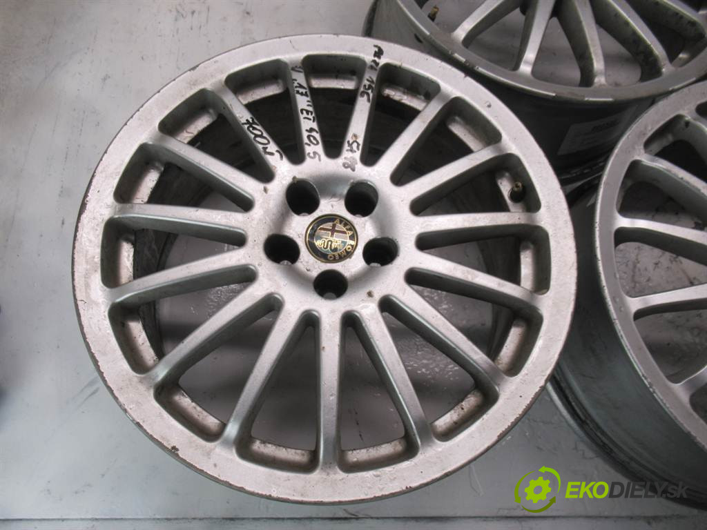 Alfa Romeo 156       0  disky hliníkové - 17