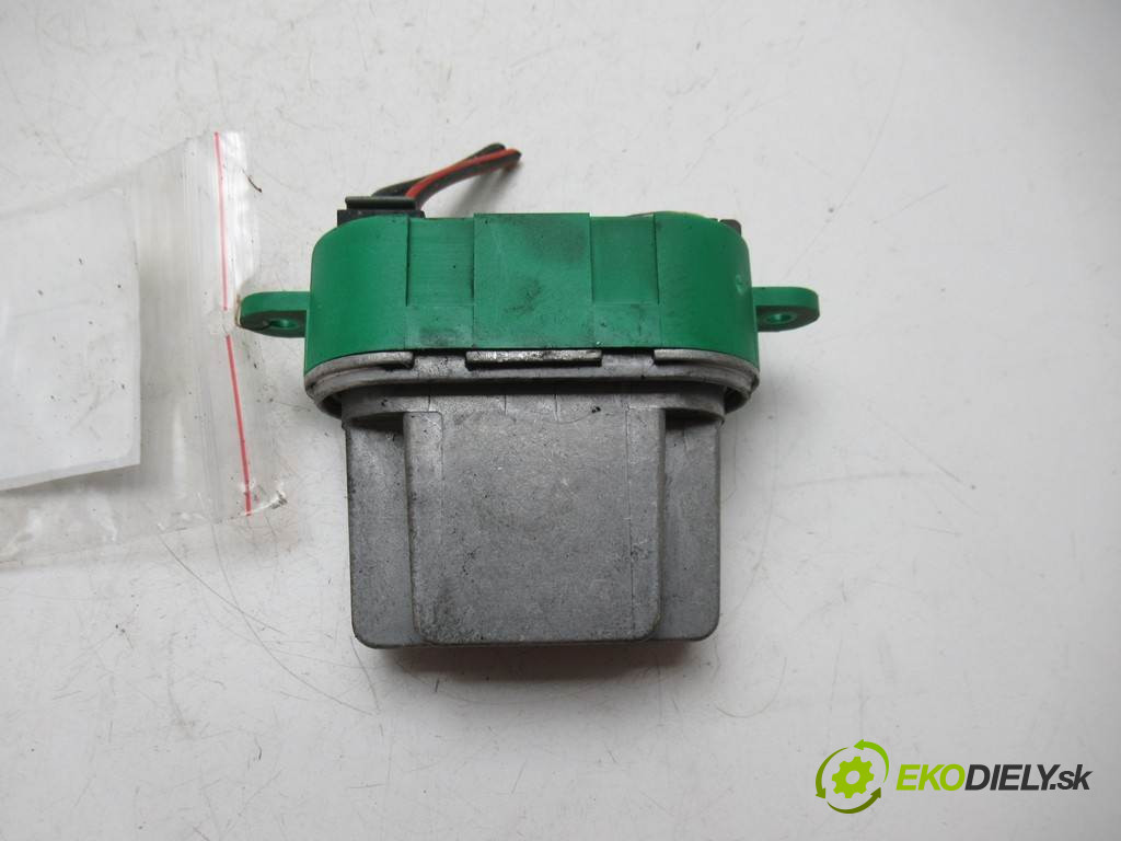 Renault Espace IV       0  odpor rezistor topení vzduchu 52492365