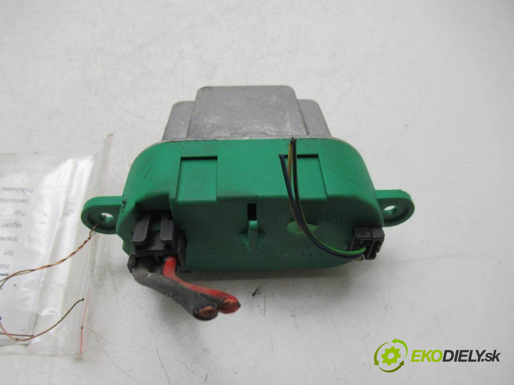 Renault Espace IV       0  odpor rezistor topení vzduchu 52492365