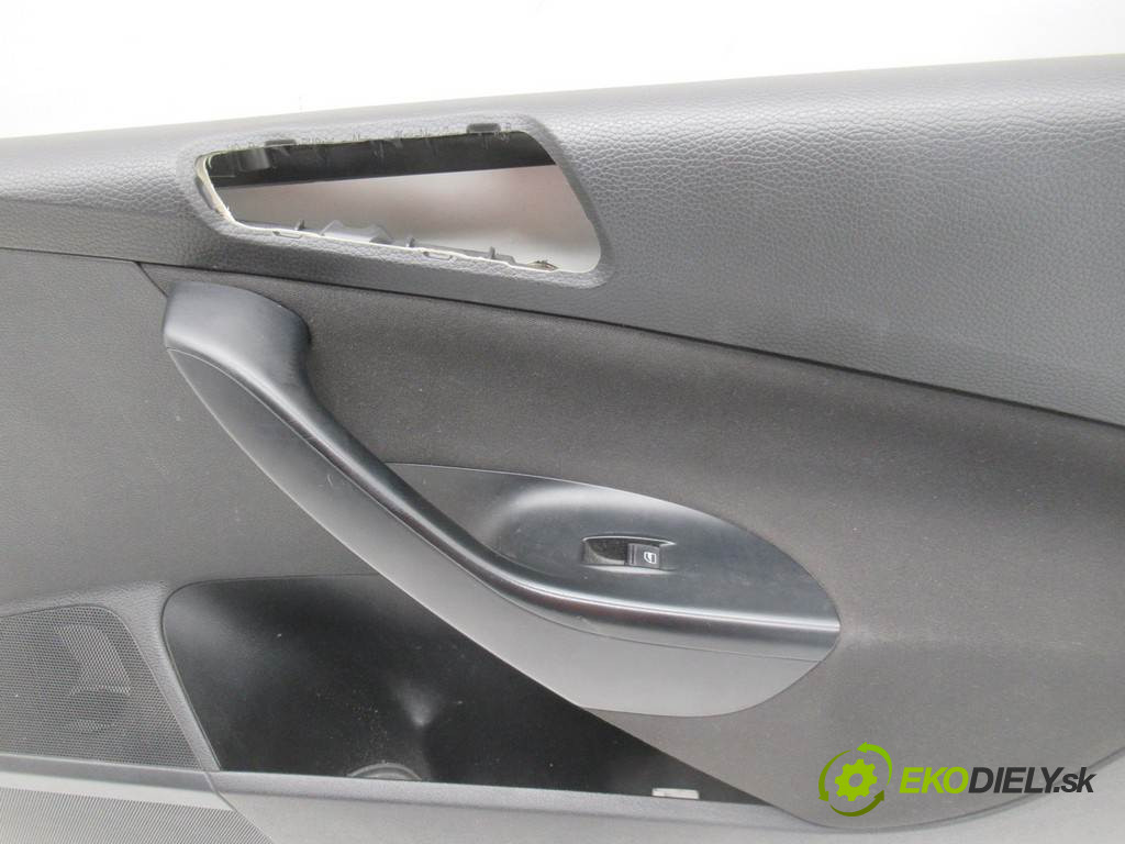 Volkswagen Passat B6       0  ča dveře přední část pravý tapacír