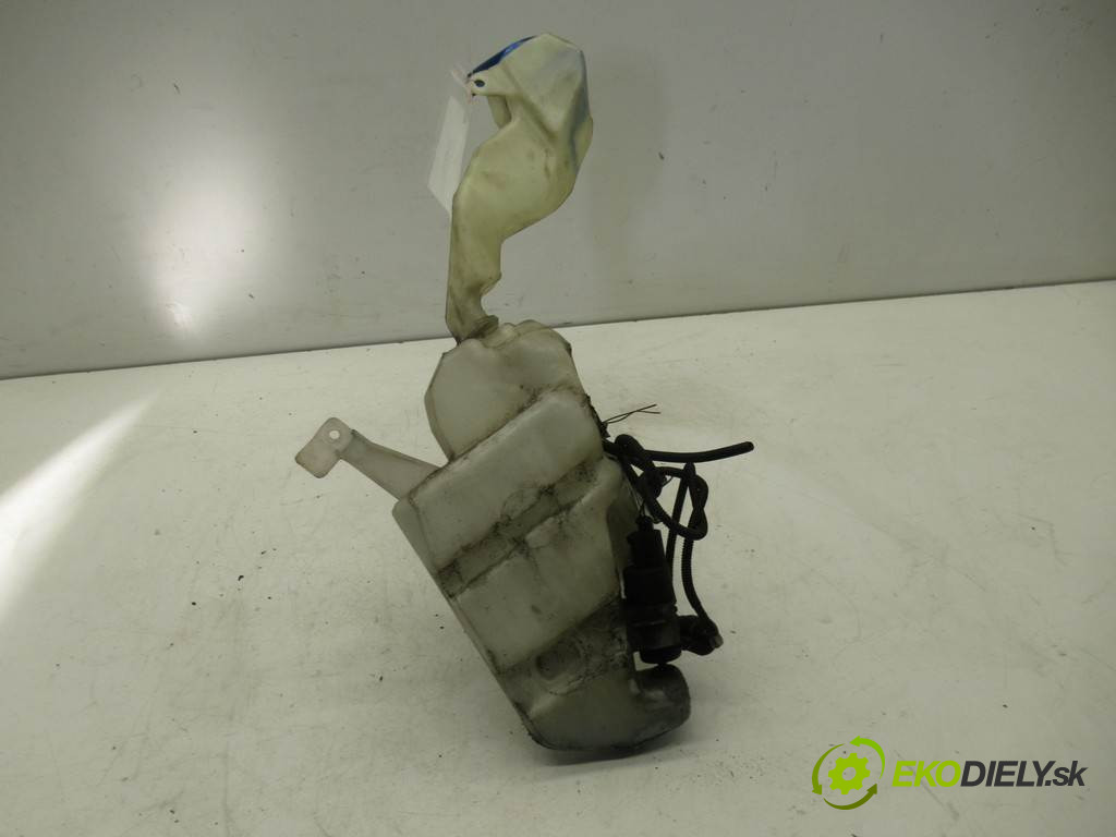 Volkswagen Passat B5 FL       0  nádržka ostřikovačů 3B0955453AF