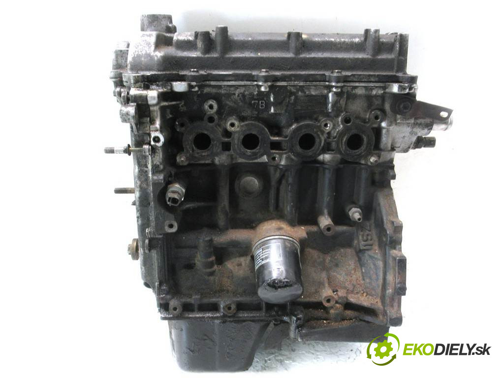 Toyota Yaris       0  motor 1SZ-FE