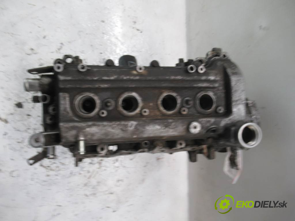 Toyota Yaris       0  motor 1SZ-FE