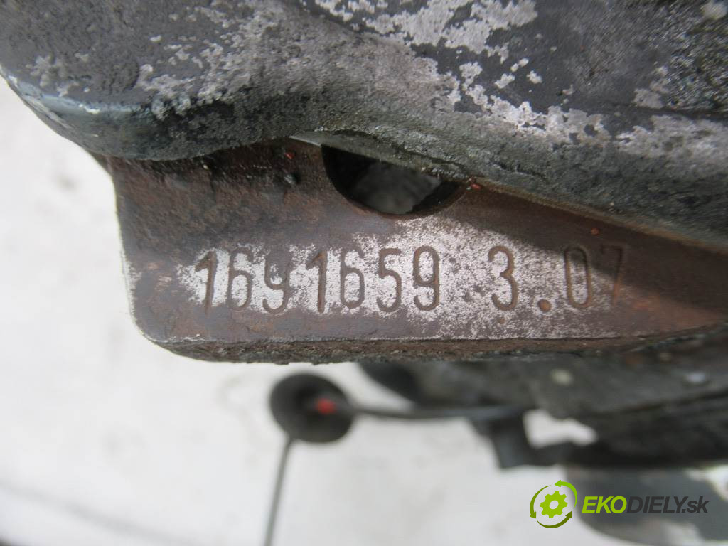 Mercedes-Benz C W202       0  most zadní část diferenciál R1243513008