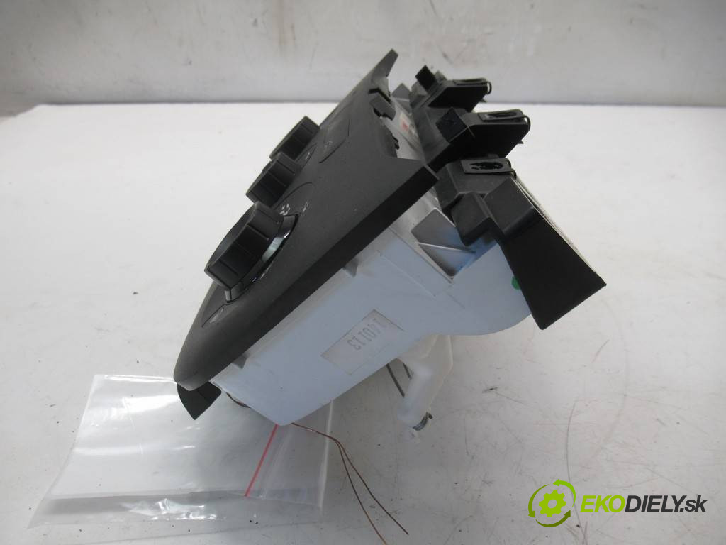 Fiat Punto Evo       0  panel ovládania kúrenia