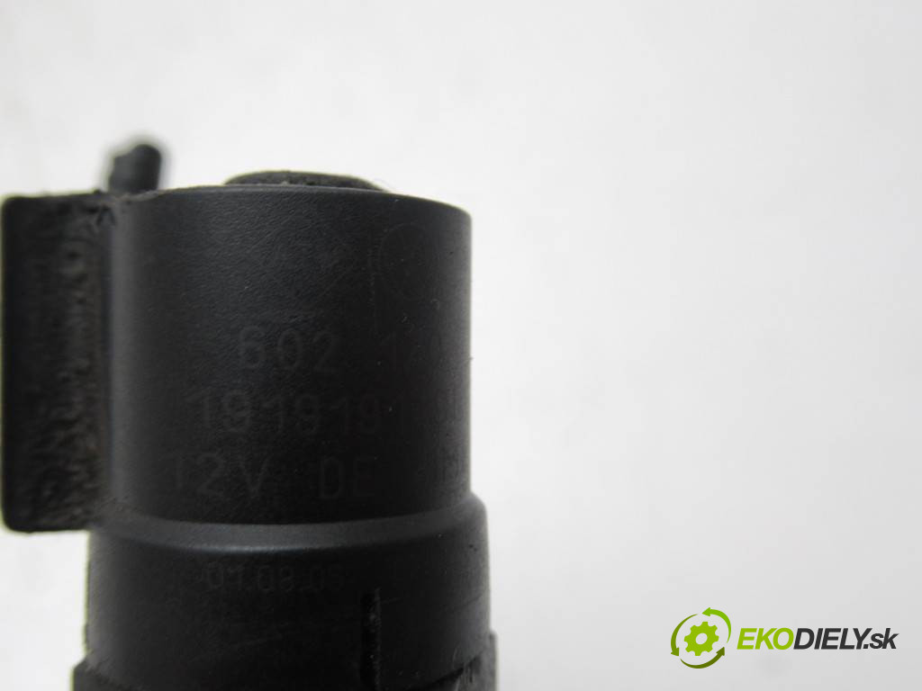 Skoda Octavia I LIFT       0  snímač rychlosti 02A409199