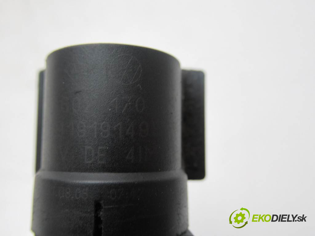 Skoda Octavia I LIFT       0  snímač rychlosti 02A409199