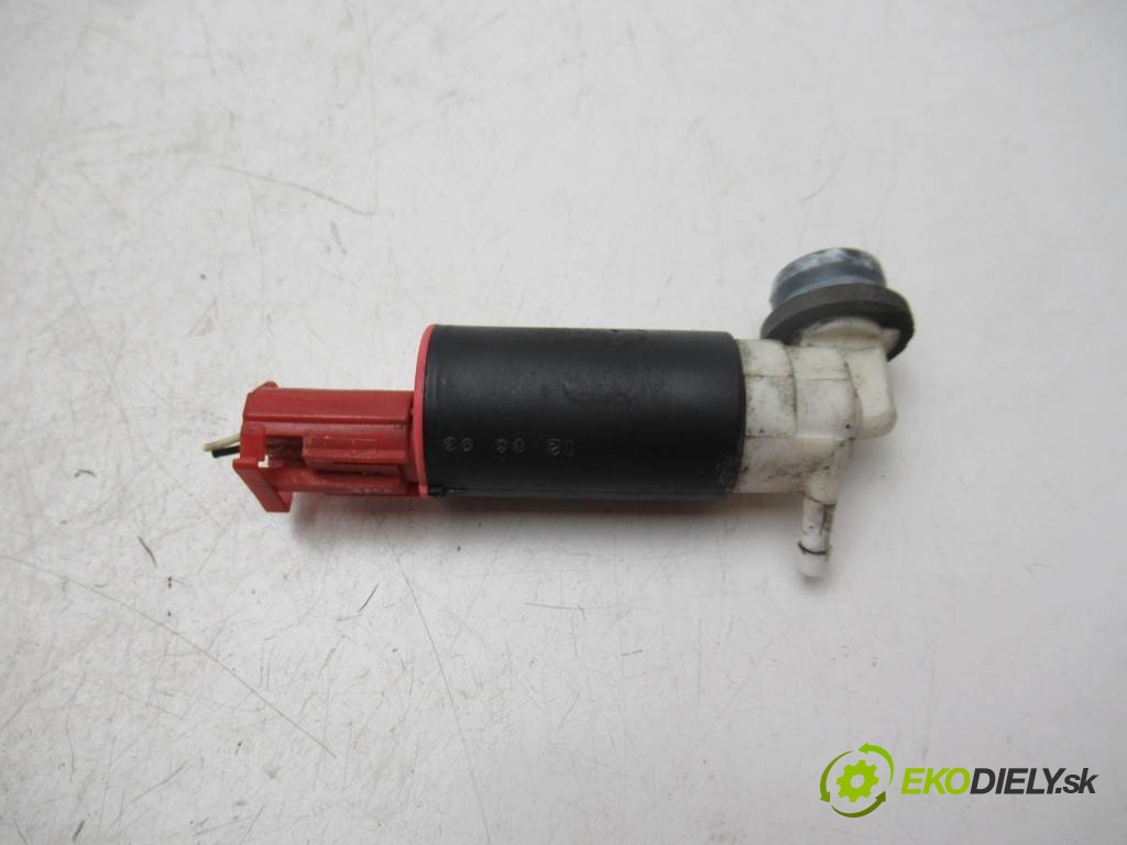 Honda Civic VII       0  motorek ostřikovače