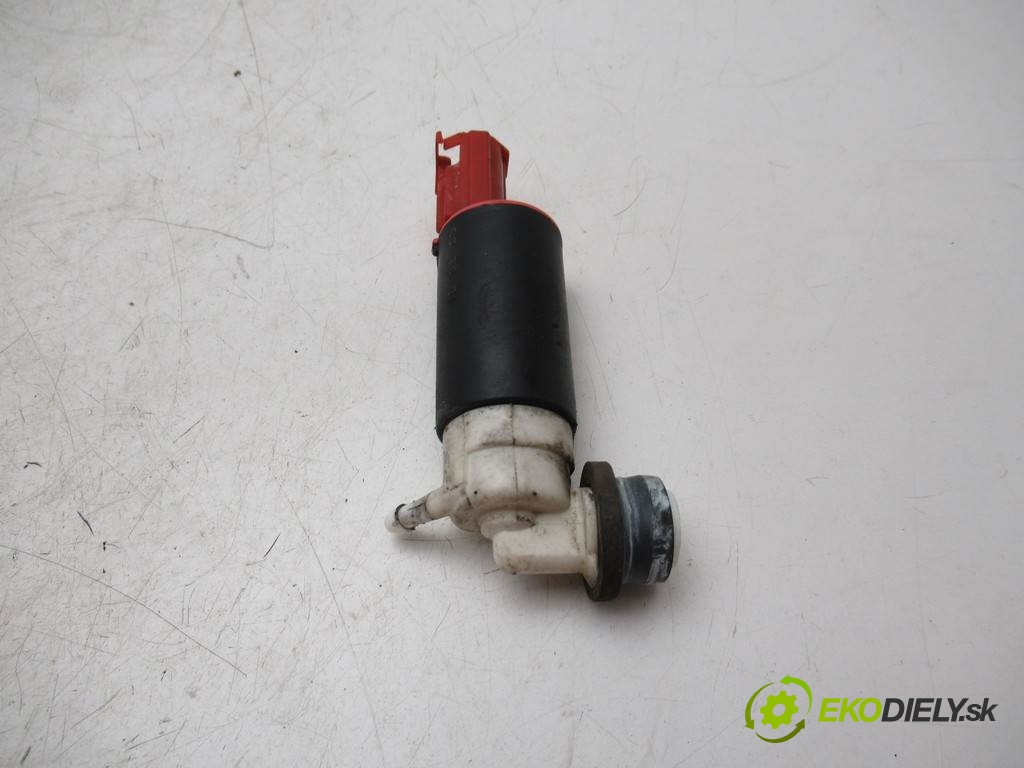 Honda Civic VII       0  motorek ostřikovače