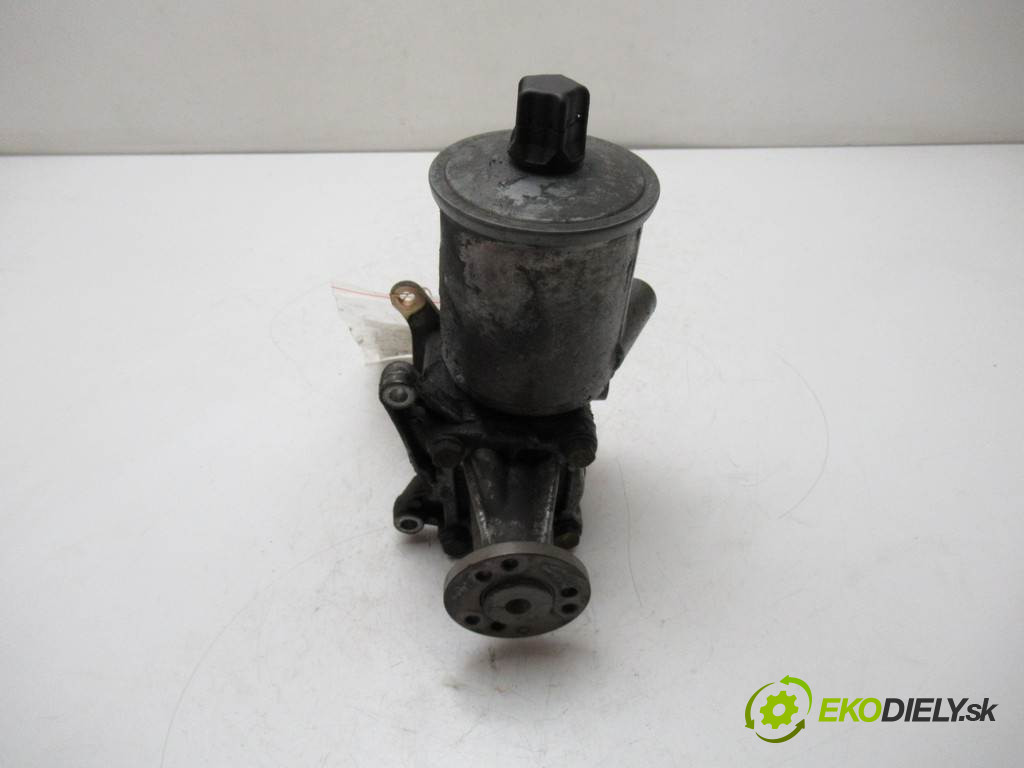 Mercedes-Benz C W202       0  pumpa servočerpadlo 2104661201
