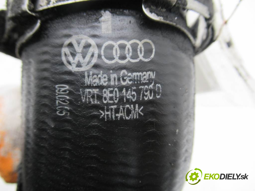 Audi A4 B7       0  rúra hadice turba 8E0145790D
