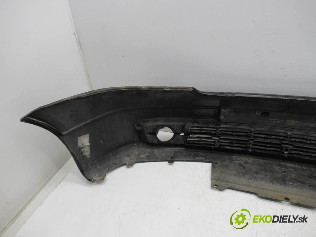 Opel Astra G       0  nárazník predný