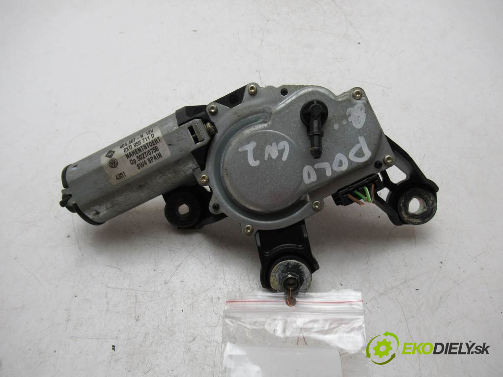 Volkswagen Golf IV       0  motorček stieračov zad 6X0955711D