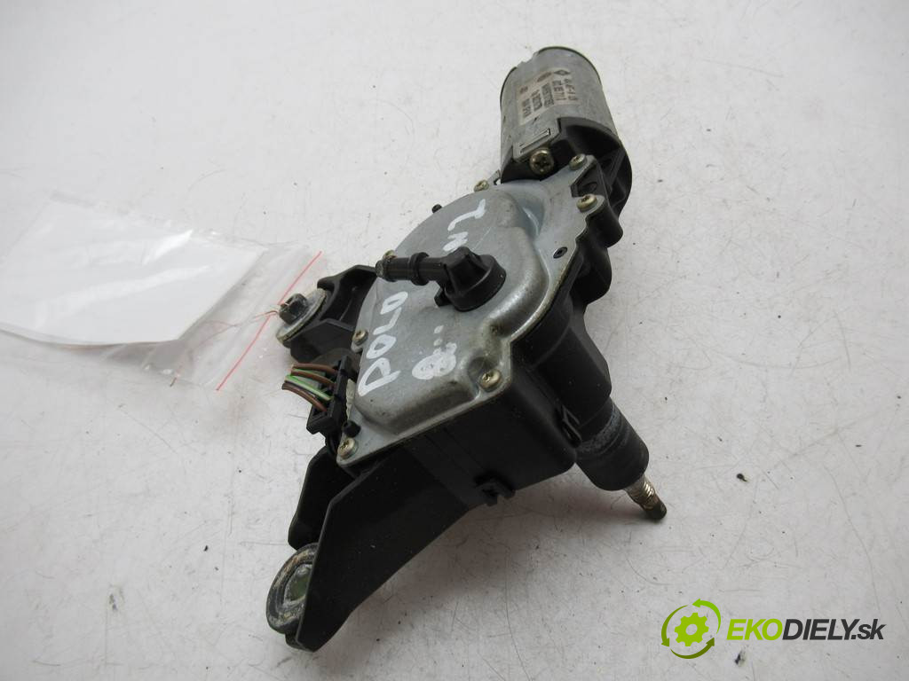 Volkswagen Golf IV       0  motorček stieračov zad 6X0955711D