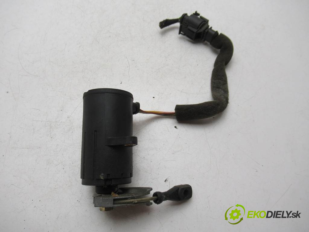 Seat Cordoba FL       0  potenciometer plynového pedálu 028907475AP 0281002339