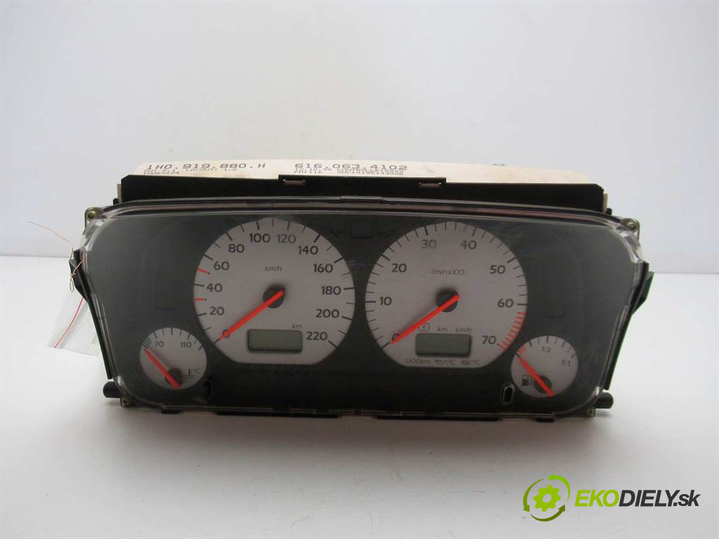 Volkswagen Golf III GTI       0  prístrojovka 1H0919880H