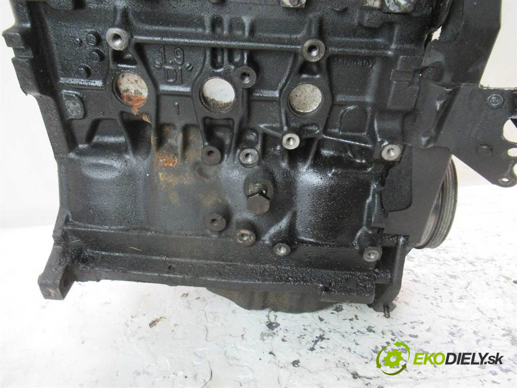 Audi A4 B5       0  motor AFN