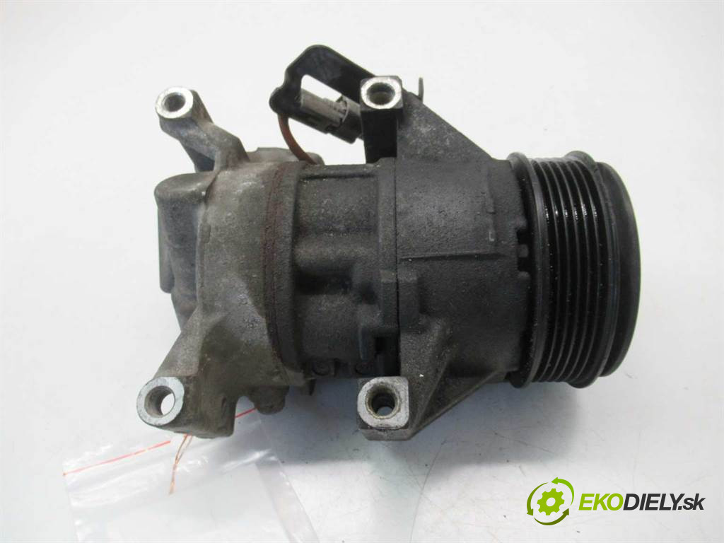 Toyota Yaris II       0  kompresor klimatizace 447260-2331