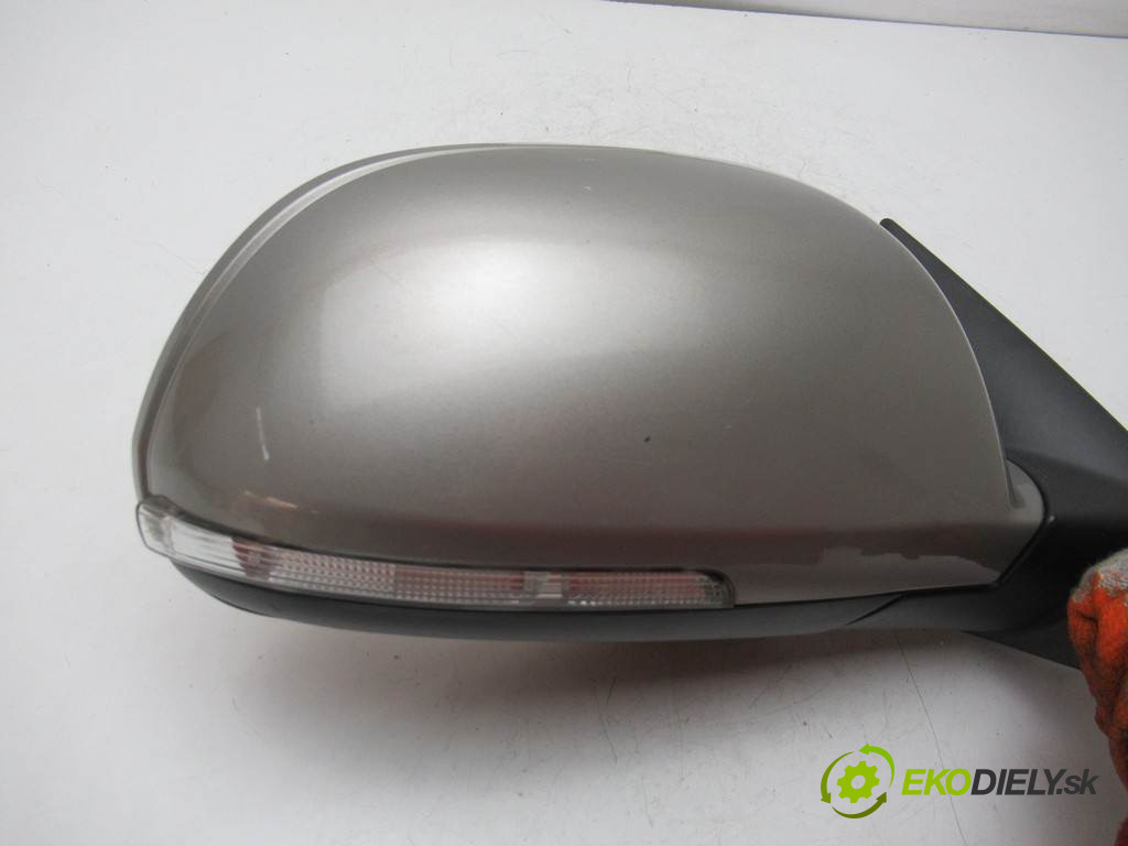 Skoda Octavia II LIFT       0  spätné zrkadlo pravé