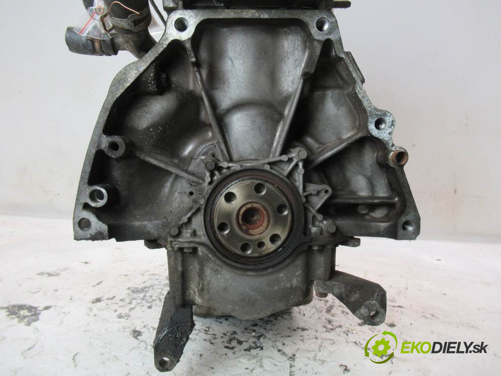 Honda Civic VII       0  motor D17A2