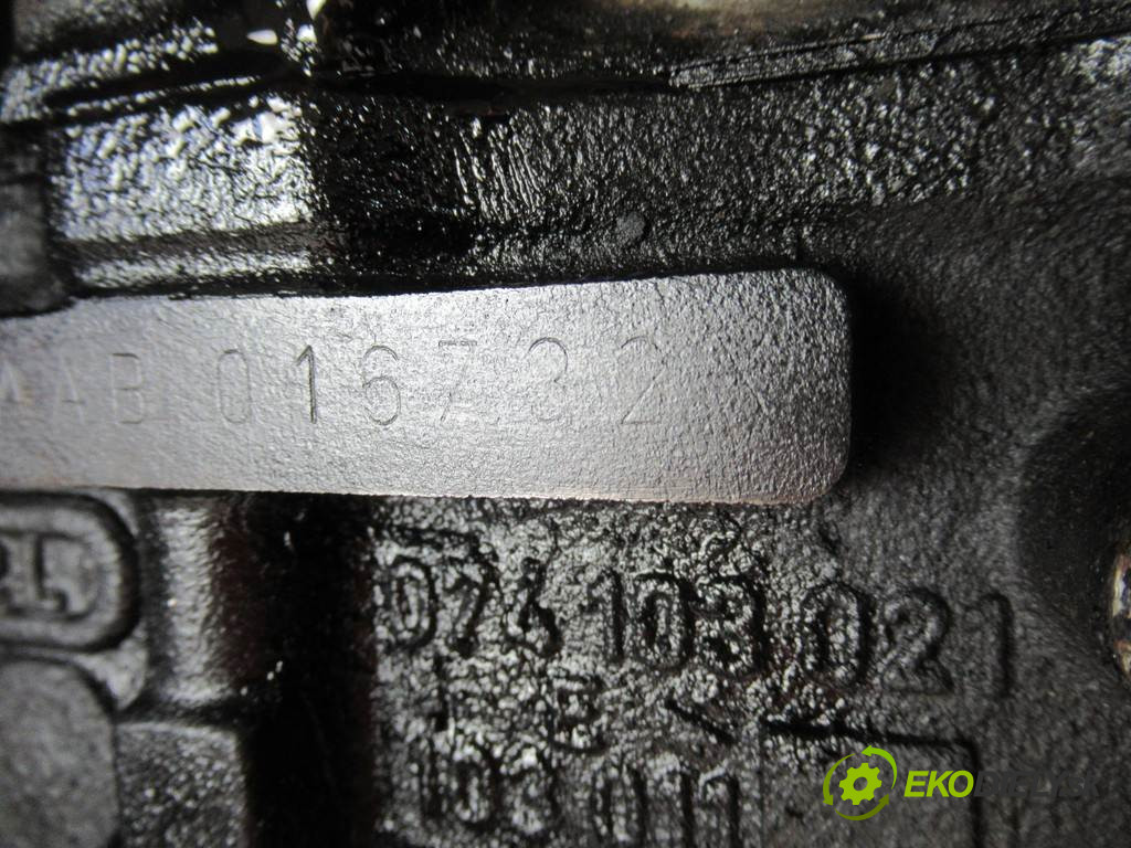 Volkswagen Transporter IV T4       0  motor AAB