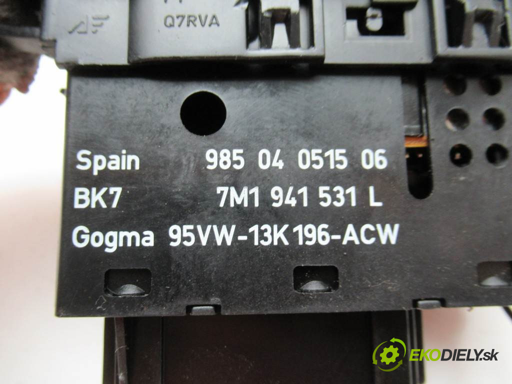 Ford Galaxy       0  spínač světel na přístrojové desce 7M1941531L