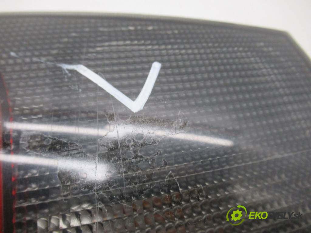 Renault Espace III       0  světlo zadní část levá strana