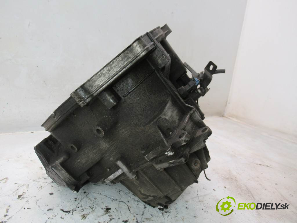 Opel Astra H       0  prevodovka - M20
