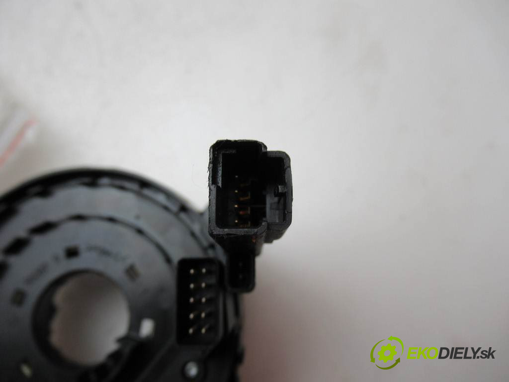 Audi A4 B6       0  krúžok, slimák airbag 8E0953541C