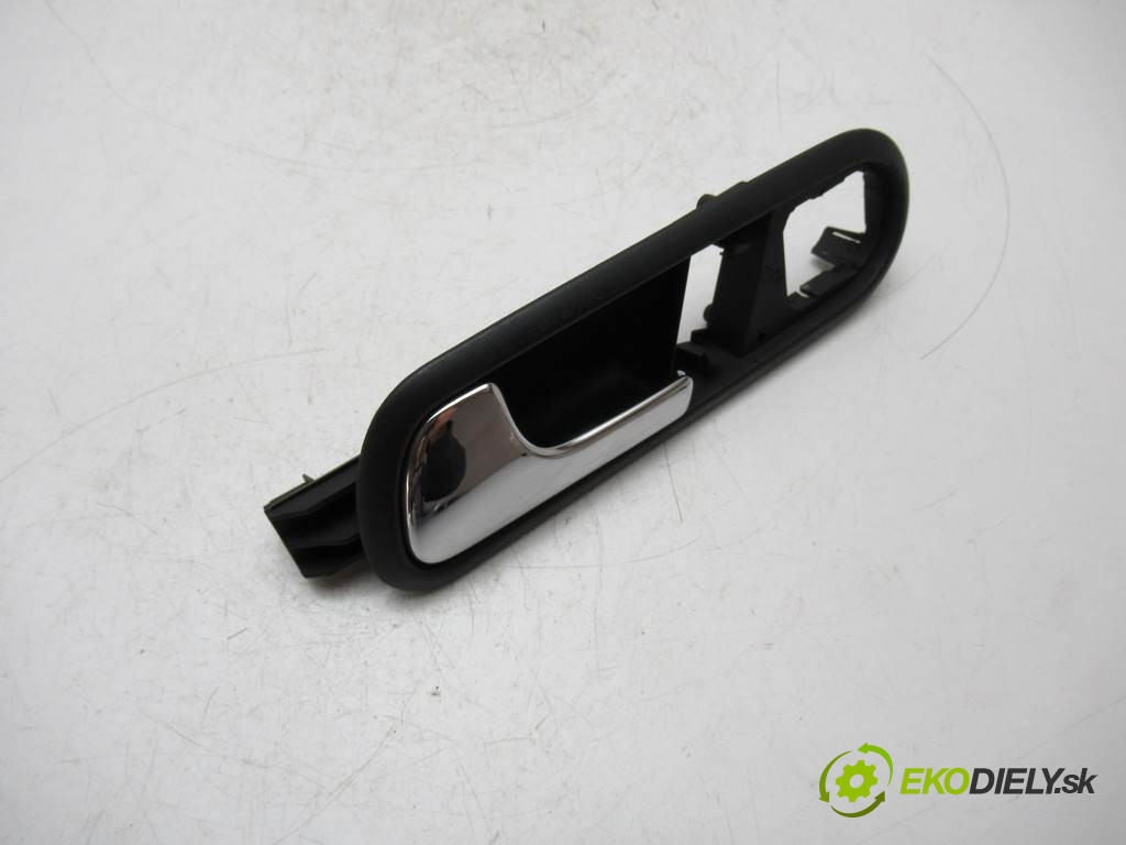 Seat Ibiza III 6L       0  klika přední část levá strana vnitřní 6L1837113C