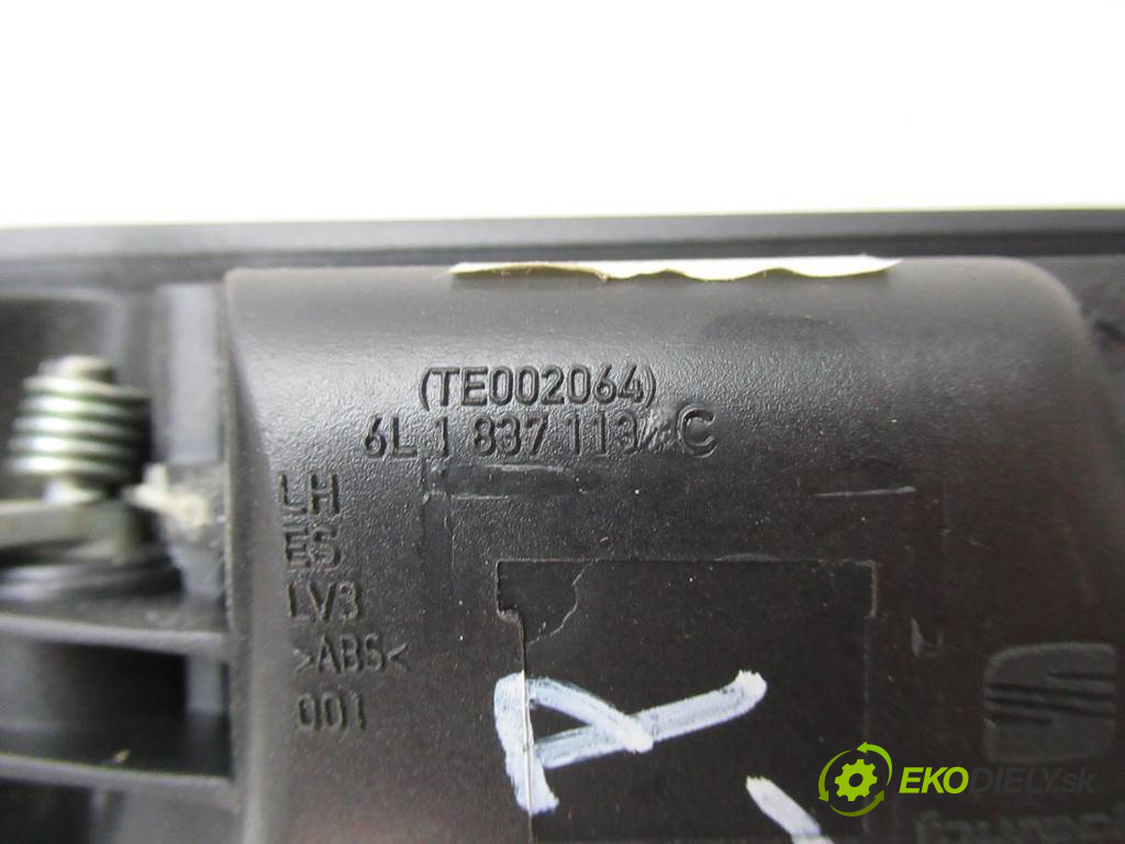 Seat Ibiza III 6L       0  klika přední část levá strana vnitřní 6L1837113C