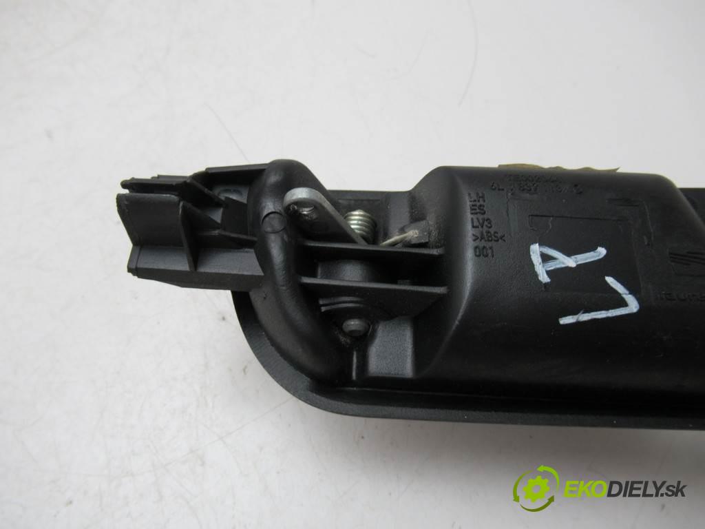 Seat Ibiza III 6L       0  klika přední část levá strana vnitřní 6L1837113C