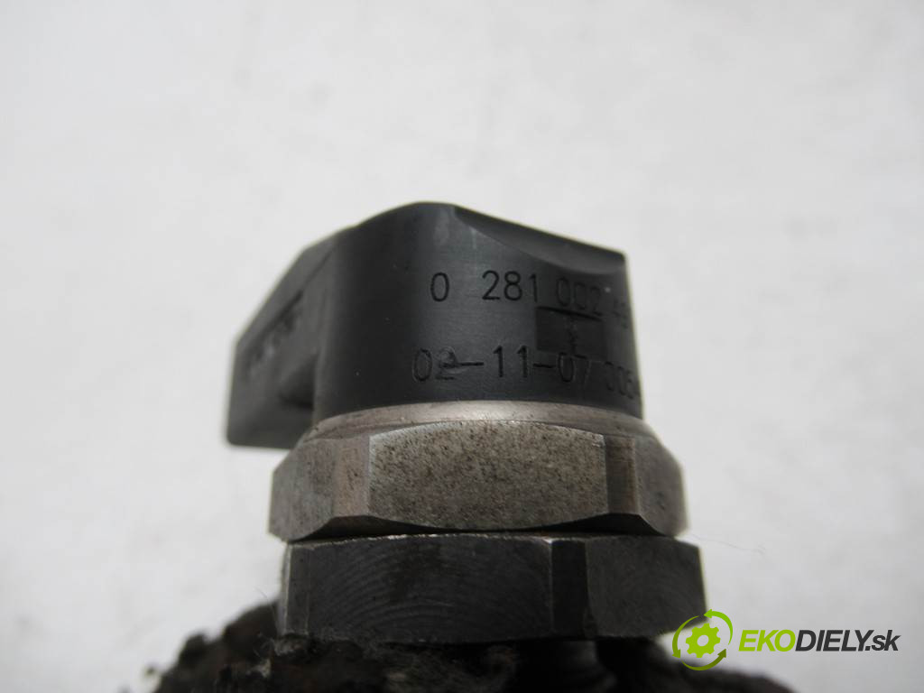 BMW 3 E46       0  snímač tlaku paliva 0281002497