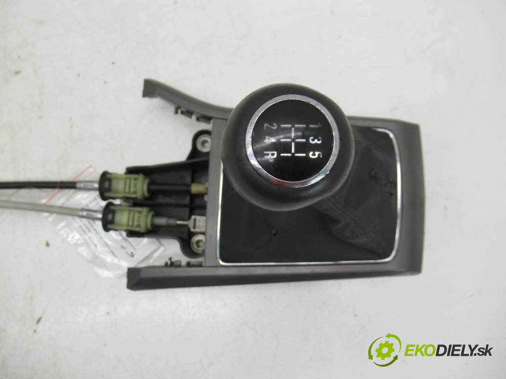 Opel Astra H       0  kulisa - - 55350247