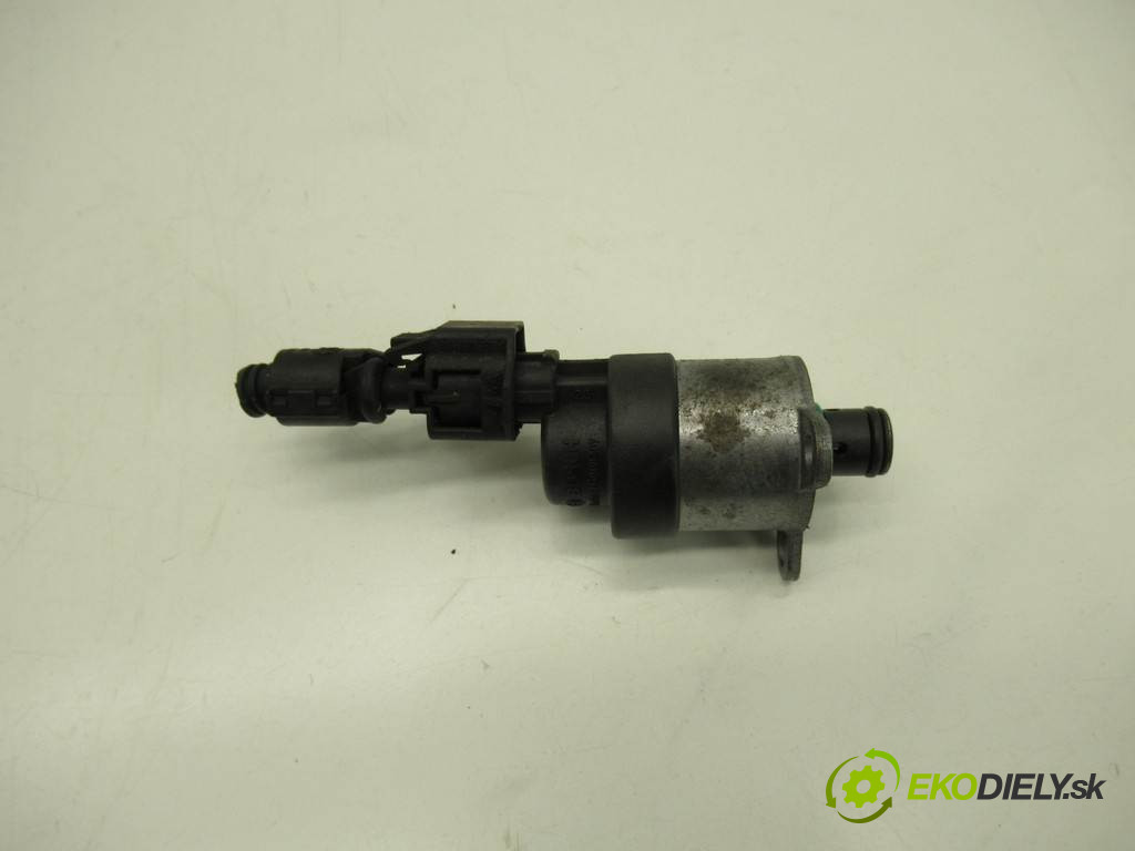 Opel Astra H       0  regulátor tlaku paliva 0928400654