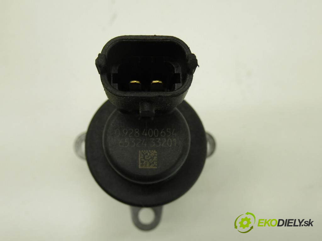 Opel Astra H       0  regulátor tlaku paliva 0928400654