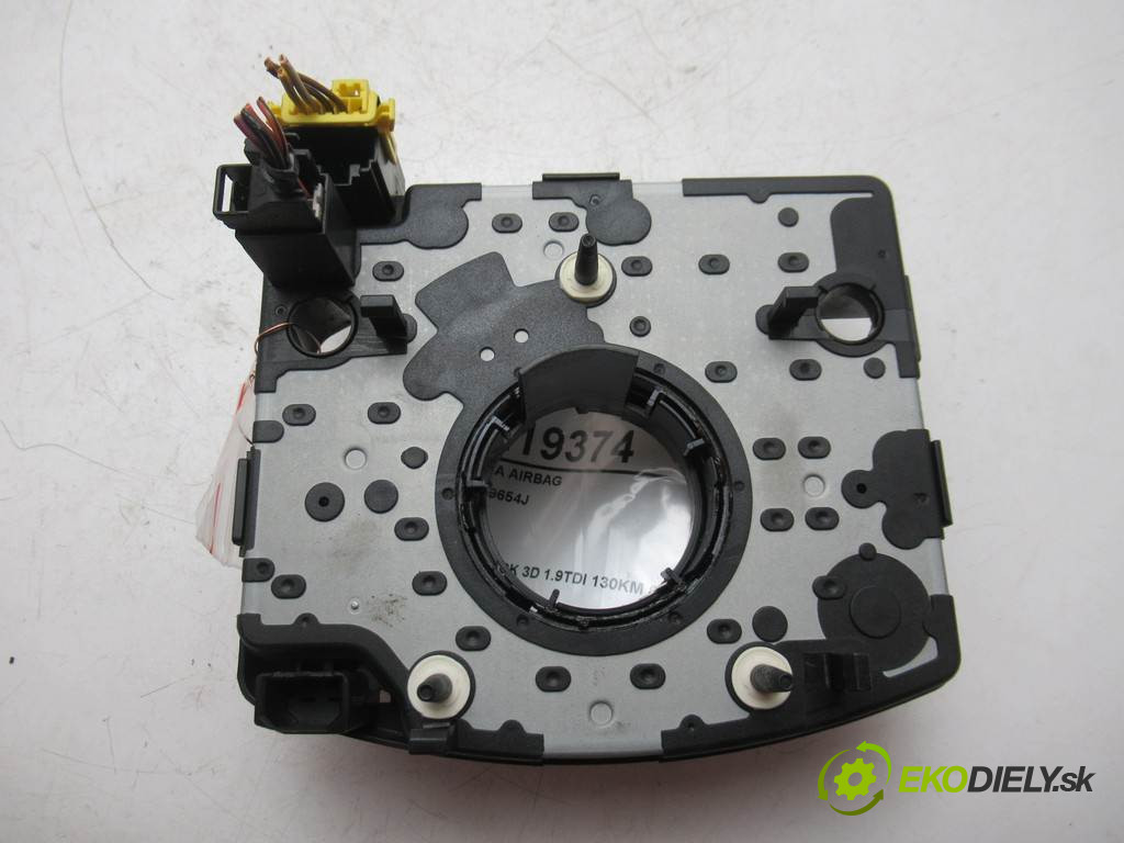 Audi A3 8L FL       0  krúžok, slimák airbag 1J0959654J