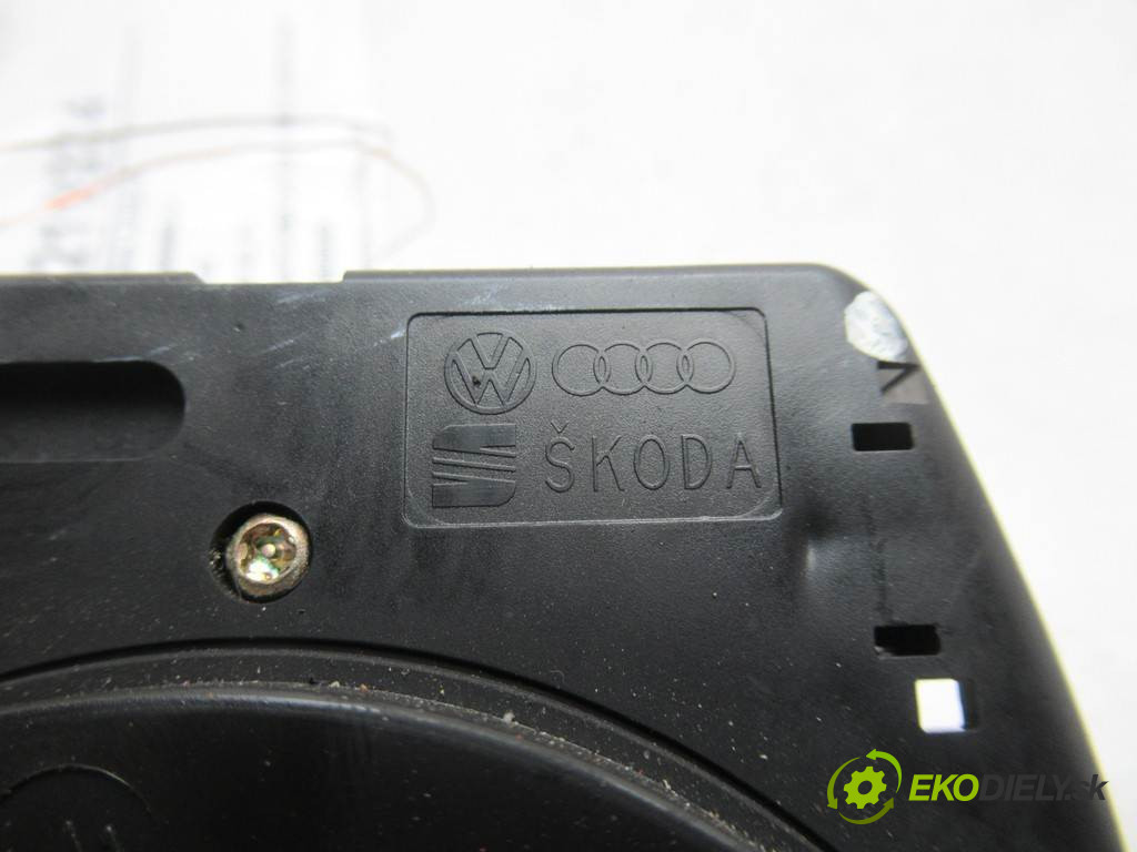 Audi A3 8L FL       0  krúžok, slimák airbag 1J0959654J