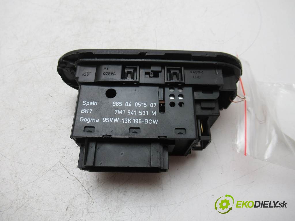 Volkswagen Sharan       0  spínač světel na přístrojové desce 7M1858099C